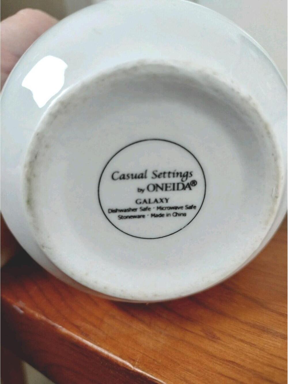 Vtg Oneida Galaxy Sun Moon Stars Stoneware Mugs Set of 5 Celestial Whimsigoth - Picture 4 of 12